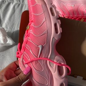 Atl Nike (brand new) no shoebox